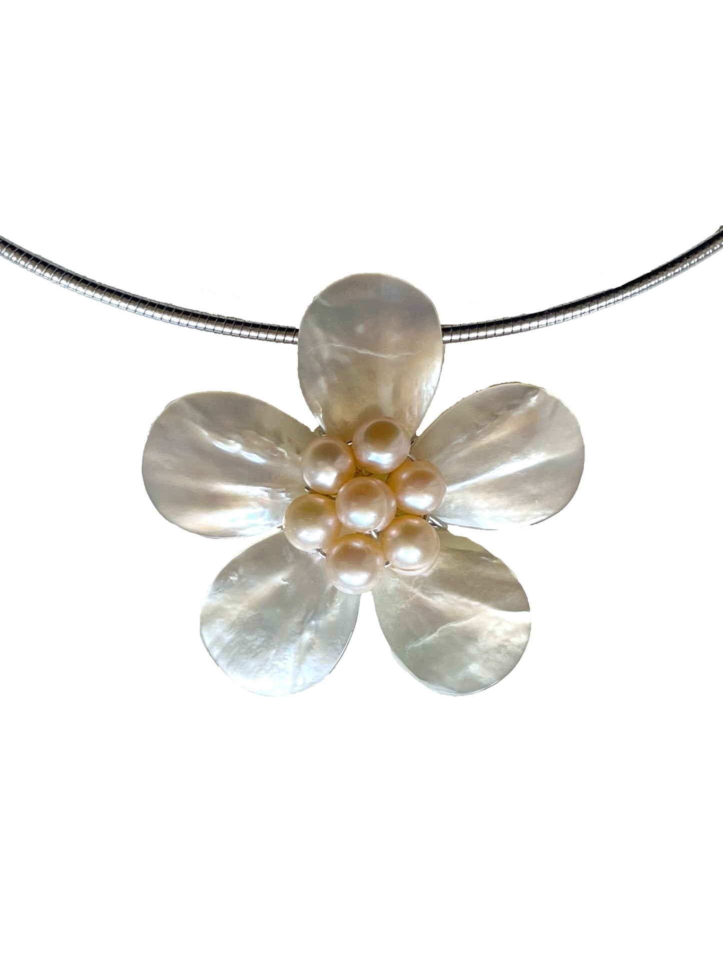 VINCA - FLOWER NECKLACE MADE OUT OF SHELL PEARLS WITH A SILVER NECKLACE WATERPROOF