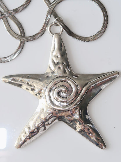 WISTERIA - STATEMENT SILVER STAR NECKLACE SNAKE CHAIN